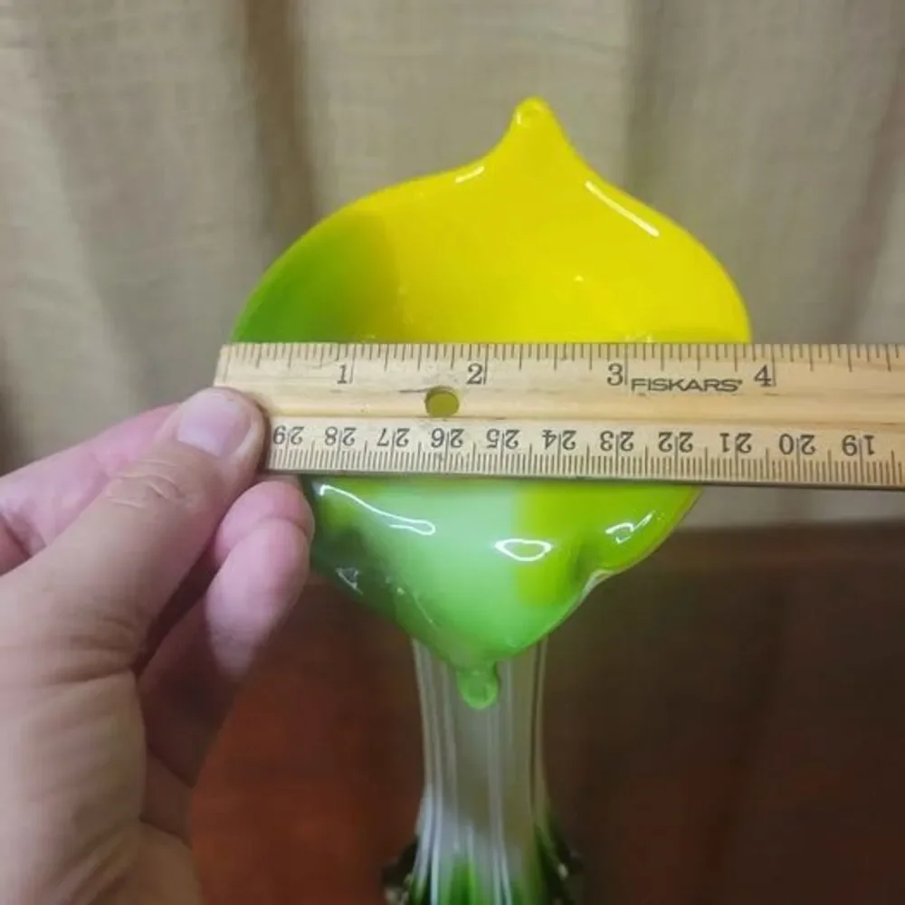 Jack in the Pulpit Calla Lilly Art Glass Vase